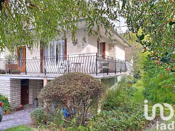 Maison à vendre 5 pièces 146 m² Saint-Rémy-lès-Chevreuse