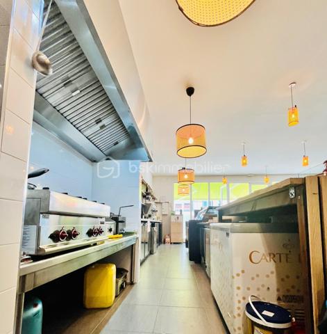 Local d activites de 70 m²