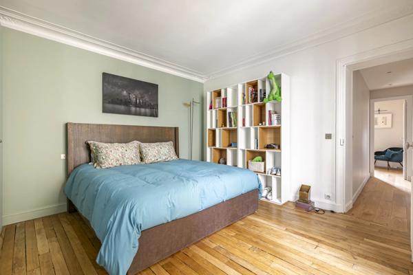 Paris 7ème, Appartement 2 Chambres -  122 m² à vendre