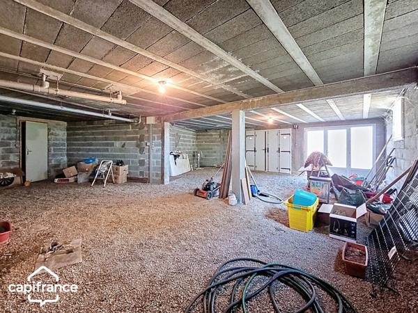 À vendre – Maison familiale de 226 m² avec studio indépendant et grand jardin à Thouars (79)