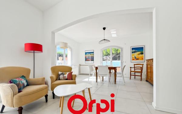 Maison à vendre    7 pièces • 240 m2 Bandol