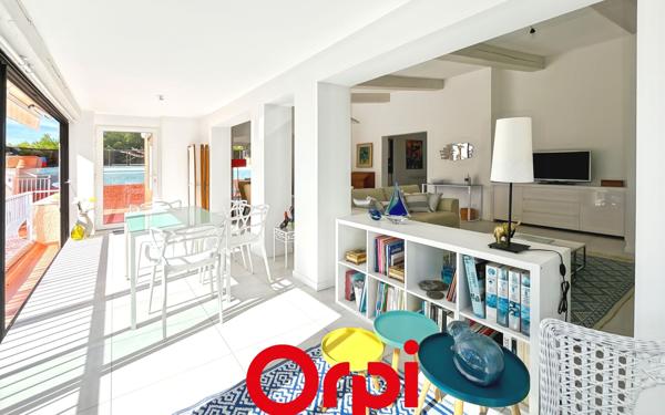 Maison à vendre    7 pièces • 240 m2 Bandol