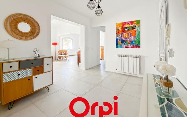 Maison à vendre    7 pièces • 240 m2 Bandol