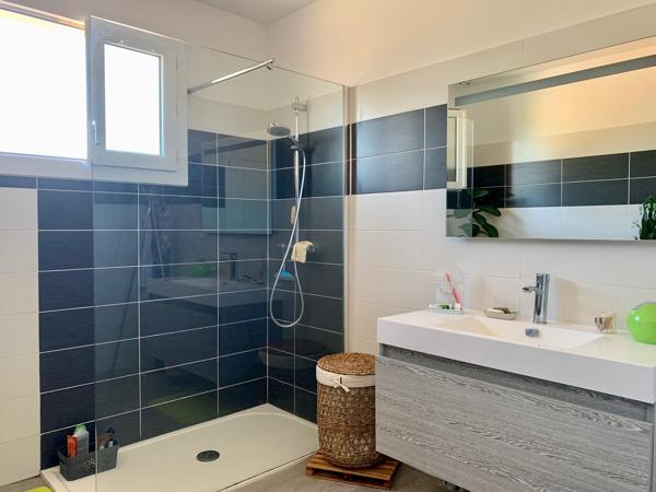 Maison 6 pièces - 169 m² Exclusivité efficity