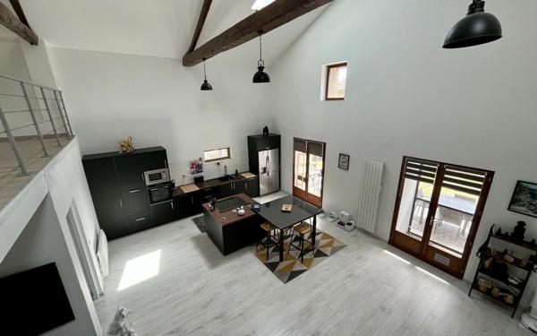Maison à vendre    5 pièces •  Saint-Jouvent