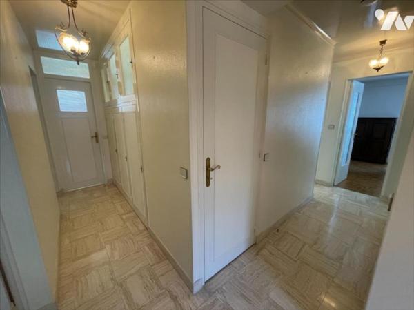 CAEN VENOIX MAISON 7 PIECES EN TRES BON ETAT