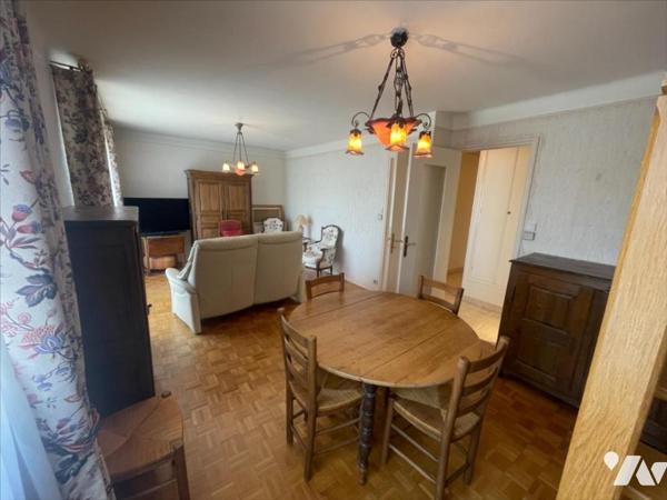 CAEN VENOIX MAISON 7 PIECES EN TRES BON ETAT