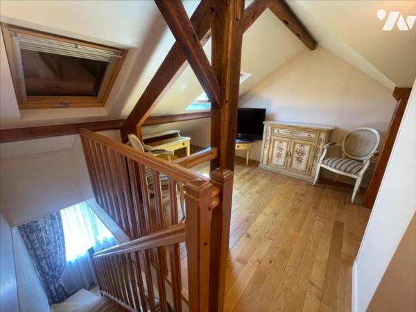 CAEN VENOIX MAISON 7 PIECES EN TRES BON ETAT