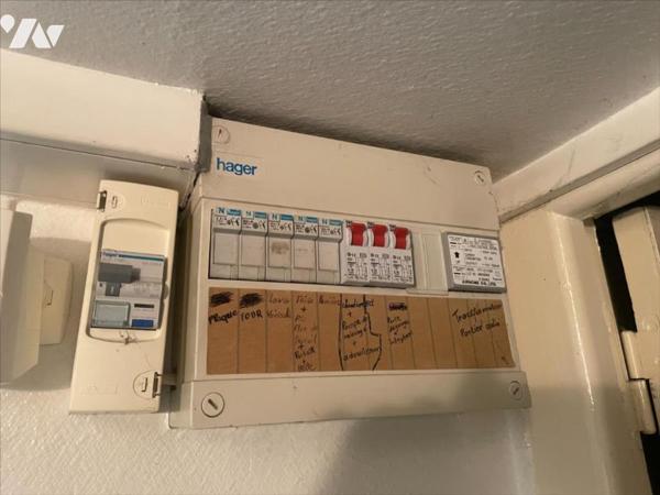 CAEN VENOIX MAISON 7 PIECES EN TRES BON ETAT