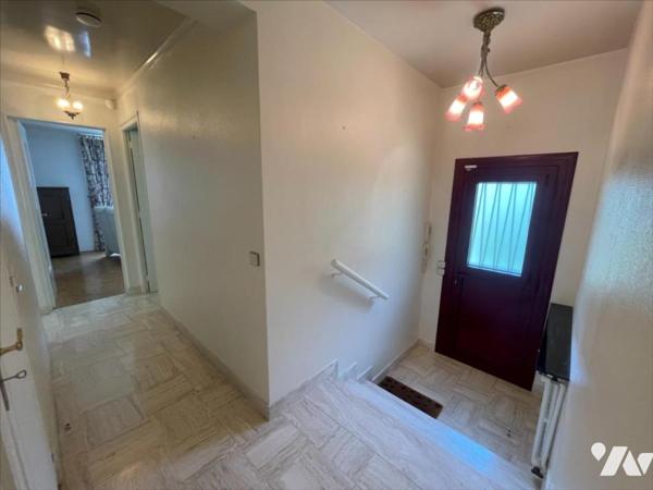 CAEN VENOIX MAISON 7 PIECES EN TRES BON ETAT