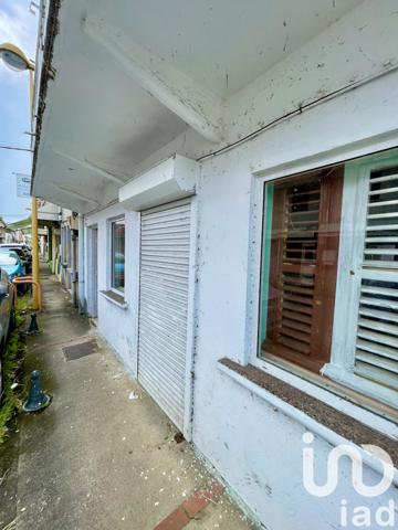 Immeuble à vendre 145 m² La Trinité