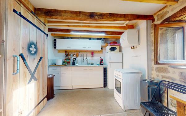 Maison à vendre    4 pièces • 120 m2 Marcillac-Vallon