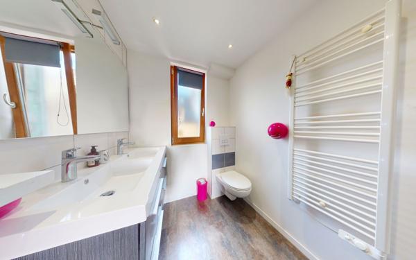 Maison à vendre    4 pièces • 120 m2 Marcillac-Vallon