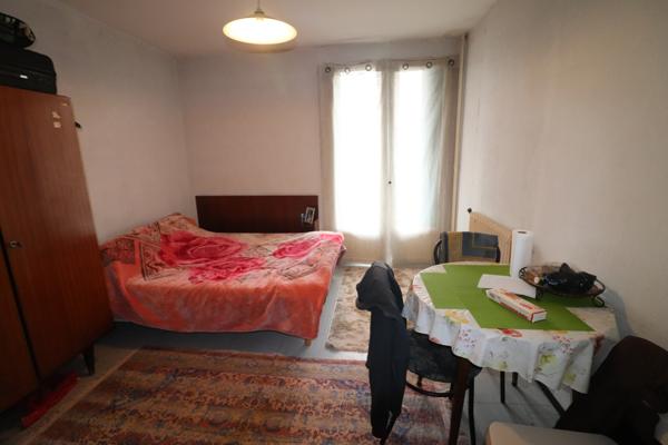 Ensemble immobilier – 2 studios + garage – Vendu loué – Idéal investisseur - Montauban (82000)
