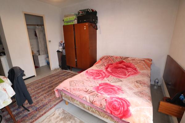 Ensemble immobilier – 2 studios + garage – Vendu loué – Idéal investisseur - Montauban (82000)