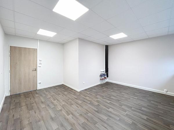 Location bureau Saint-Florentin - 20 m² - 300 €/mois