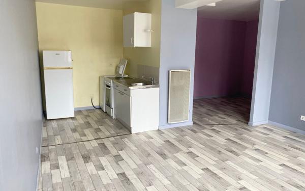 Immeuble à vendre    6 pièces •  Chaumont