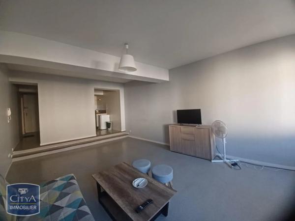 Appartement à louer 1 pièce 44.35m² Agen (47000)