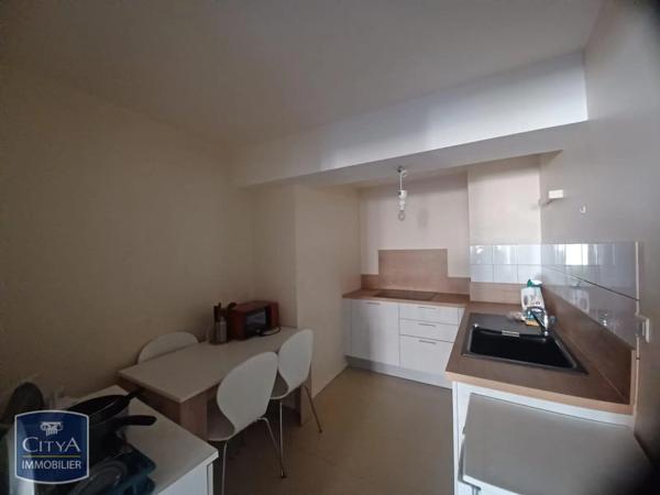 Appartement à louer 1 pièce 44.35m² Agen (47000)