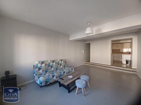 Appartement à louer 1 pièce 44.35m² Agen (47000)