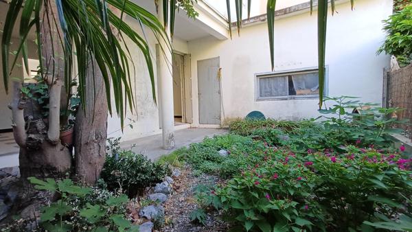 Narbonne (11100) Maison de ville secteur très recherché