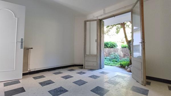 Narbonne (11100) Maison de ville secteur très recherché