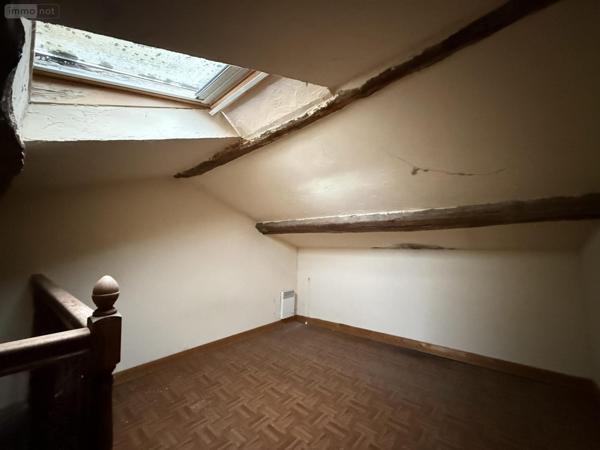 Maison à vendre à Broût-Vernet dans l'Allier (03110), ref : 2026/994-03020