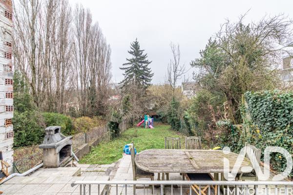 Maison à vendre 10 pièces 200 m² Noisy-le-Sec