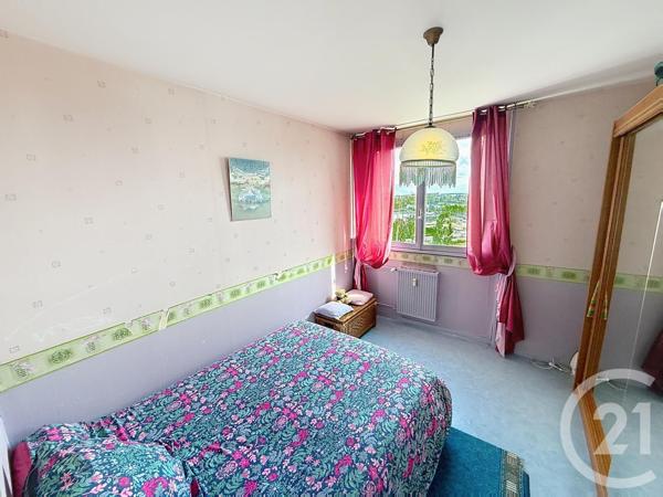 Appartement F4 à vendre  4 pièces - 75,57 m2 CHALON SUR SAONE - 71