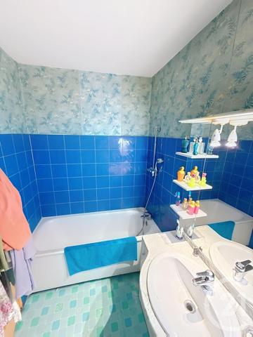 Appartement F4 à vendre  4 pièces - 75,57 m2 CHALON SUR SAONE - 71