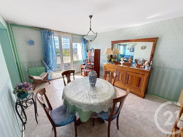 Appartement F4 à vendre  4 pièces - 75,57 m2 CHALON SUR SAONE - 71