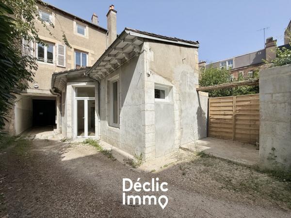 Vente maison de ville Poitiers, 102m² 5 pièces 405 000€ Vienne