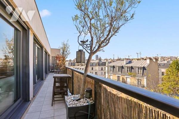 Appartement familial dernier étage avec terrasse 