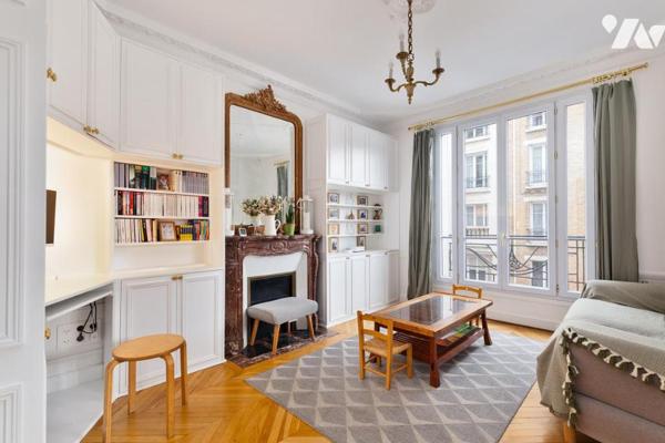 APPARTEMENT 4 PIÈCES DE 90 m² -COURBEVOIE