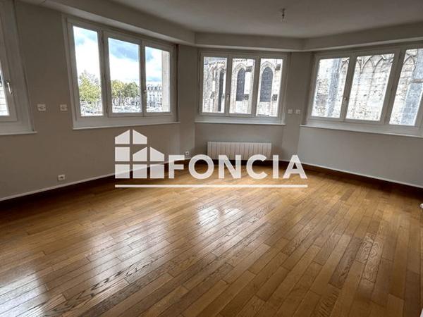 À vendre Immeuble 600 m² - Soissons 02200