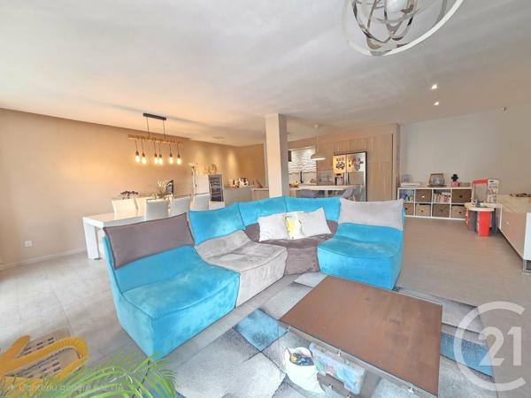 Appartement F4 à vendre  4 pièces - 106,78 m2 OLLIOULES - 83