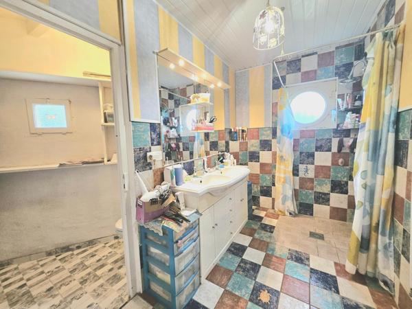 MAISON DE VILLAGE AVEC JARDIN