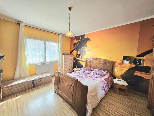 MAISON DE VILLAGE AVEC JARDIN