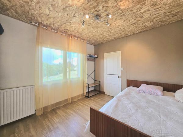 MAISON DE VILLAGE AVEC JARDIN