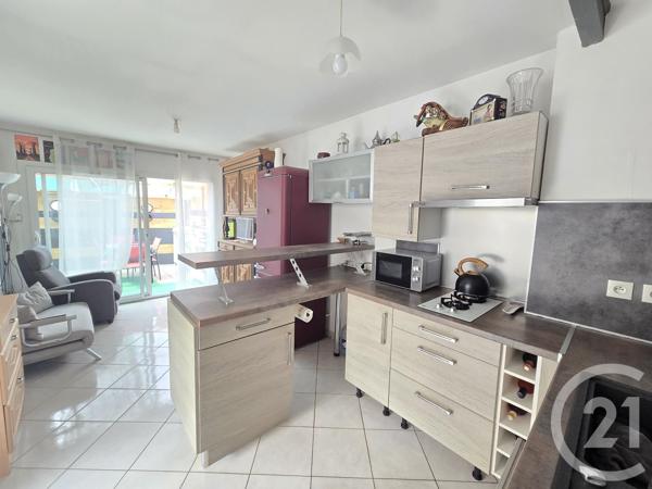Appartement T3 à vendre  3 pièces - 53,07 m 2   BLAYE  - 33