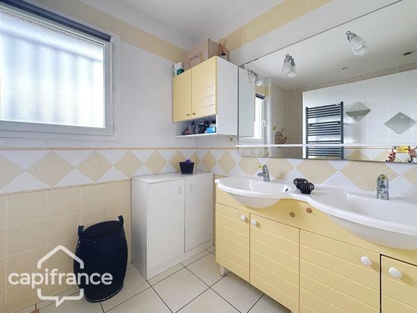 Maison à vendre 5 pièces SAINTE VERGE (79)