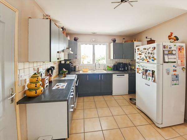 CHALLANS, Maison de plain pied sur 602 m² de terrain