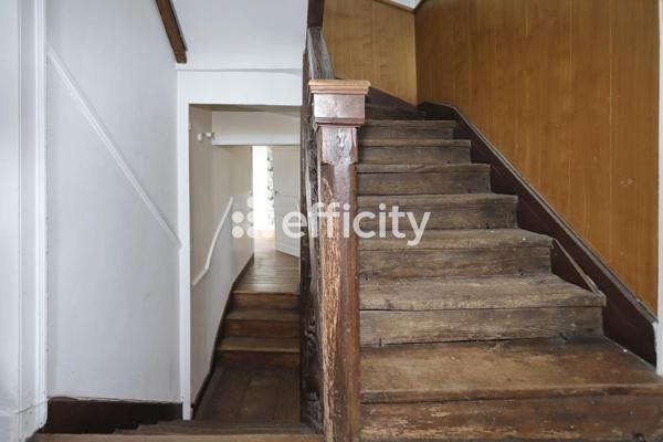 Maison 8 pièces - 225 m² Exclusivité efficity