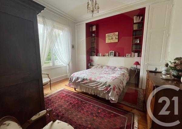 Maison à vendre  7 pièces - 220,62 m2 BOURGOIN JALLIEU - 38