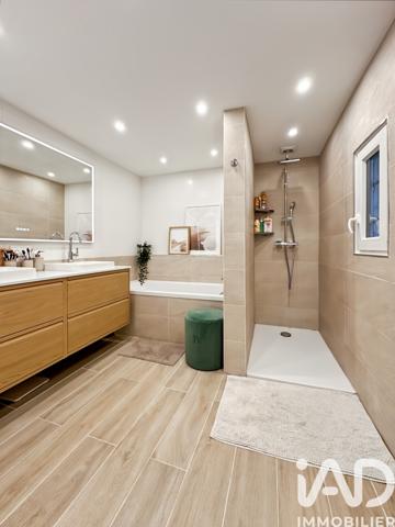 Maison à vendre 6 pièces 169 m² Chelles