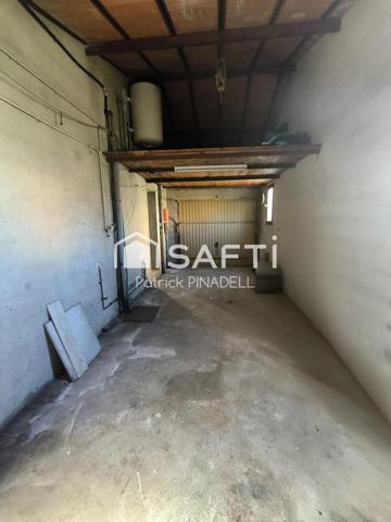 Maison 3 faces, 3 belles chambres, grand garage, piscine et jardin.