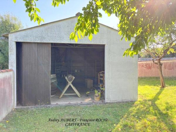 Maison à vendre 4 pièces SAINT JEAN D'ANGELY (17)