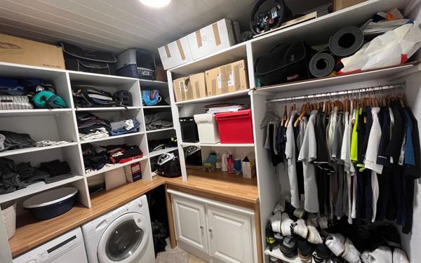 Appartement à vendre    4 pièces • 74,83 m2 Martigues