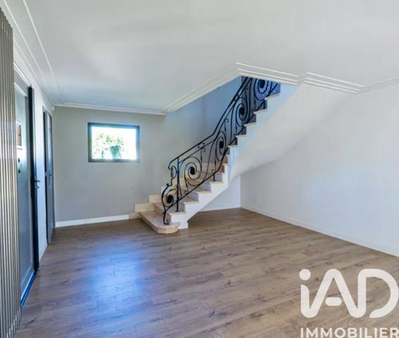 Maison à vendre 7 pièces 237 m² Idron