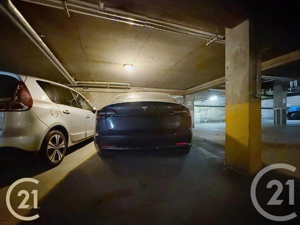 Parking à vendre  13 m 2   PARIS  - 75012
